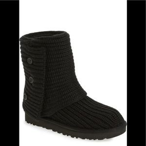 black cardy uggs